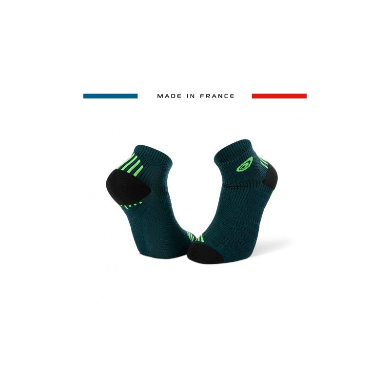 003-vert/noir 003-vert/noir