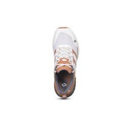White/rose beige