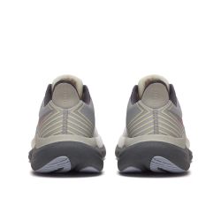 Triumph 23 - Chaussures de running pour Homme - Grey / Shadow