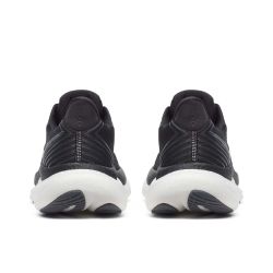 Triumph 23 - Chaussures de running pour Femme - Black / White