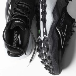 Caldera 8 Chaussures de trail pour femmes - Black / Blackened Pearl / White